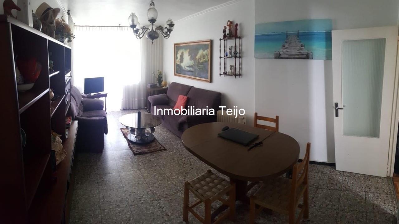 Foto 9 SE VENDE PISO AMPLIO CON TRES BALCONES EN CARANZA