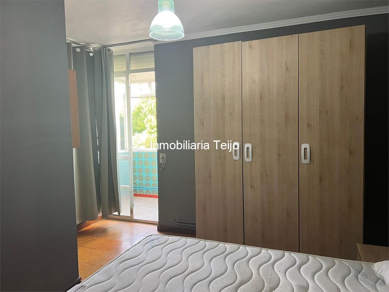 Foto 18 SE VENDE PISO AMPLIO EN CARANZA