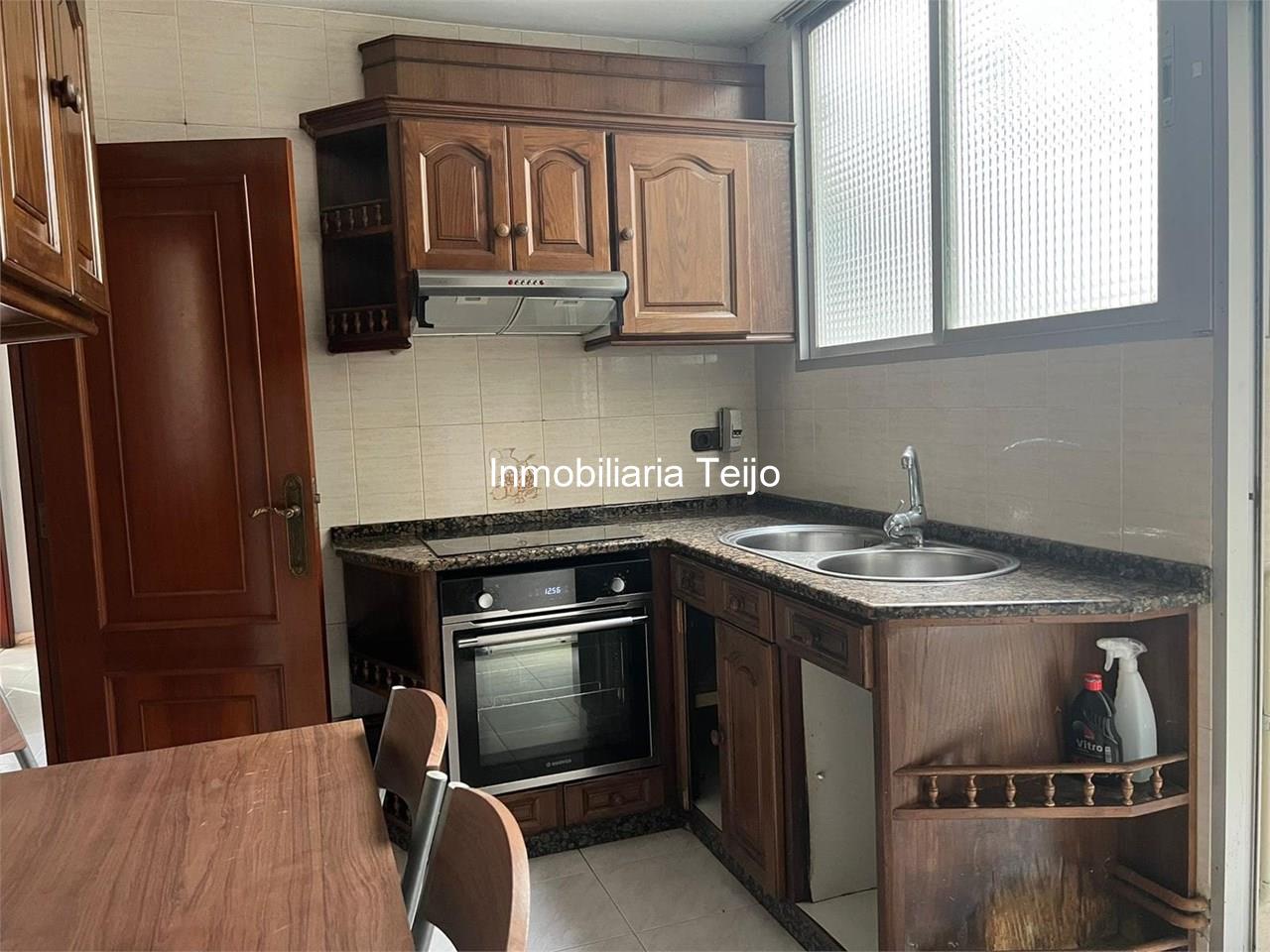 Foto 7 SE VENDE PISO AMPLIO EN CARANZA