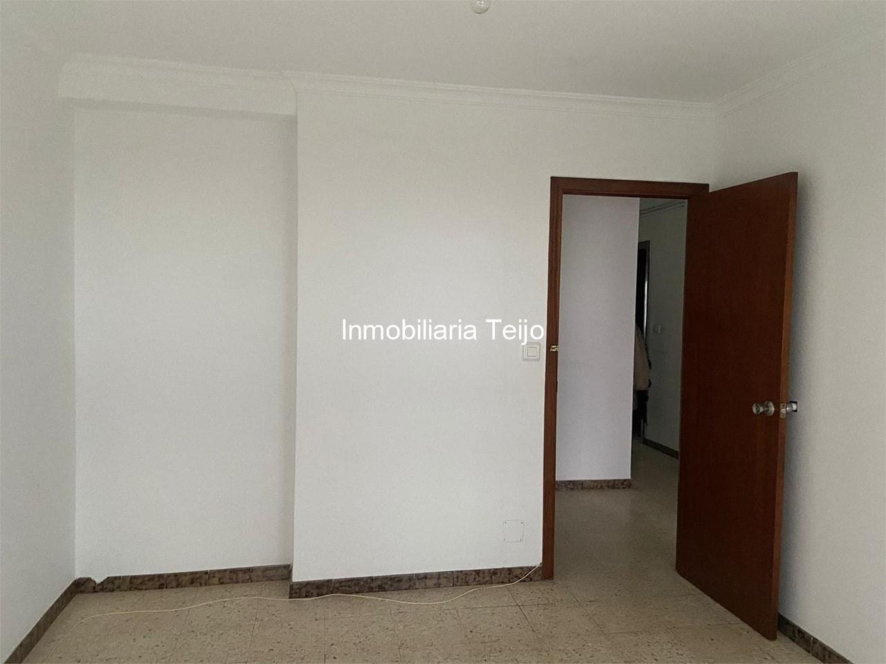 Foto 7 SE VENDE PISO AMPLIO EN EL PONTO