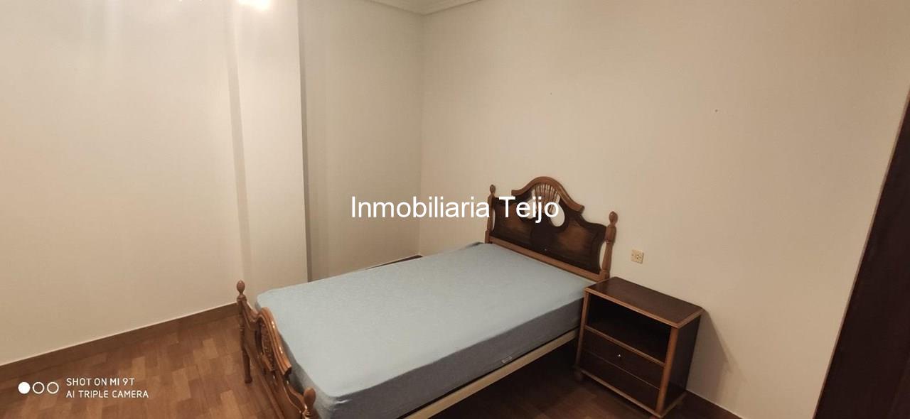 Foto 12 SE VENDE PISO AMPLIO EN LA ZONA DE PIÑEIROS