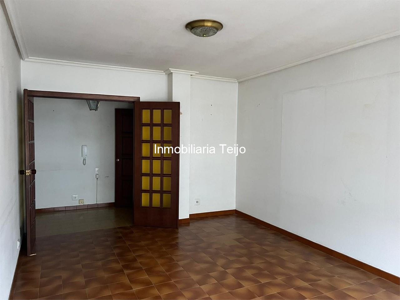 Foto 1 SE VENDE PISO AMPLIO EN NEDA