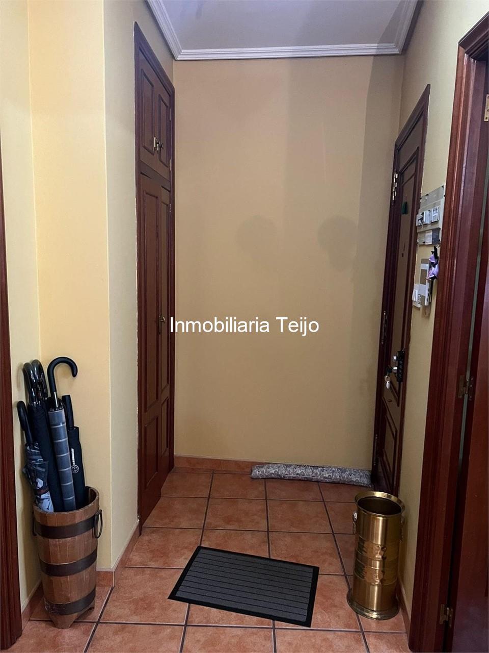 Foto 23 SE VENDE PISO AMPLIO EN PUERTA DE NEIRA