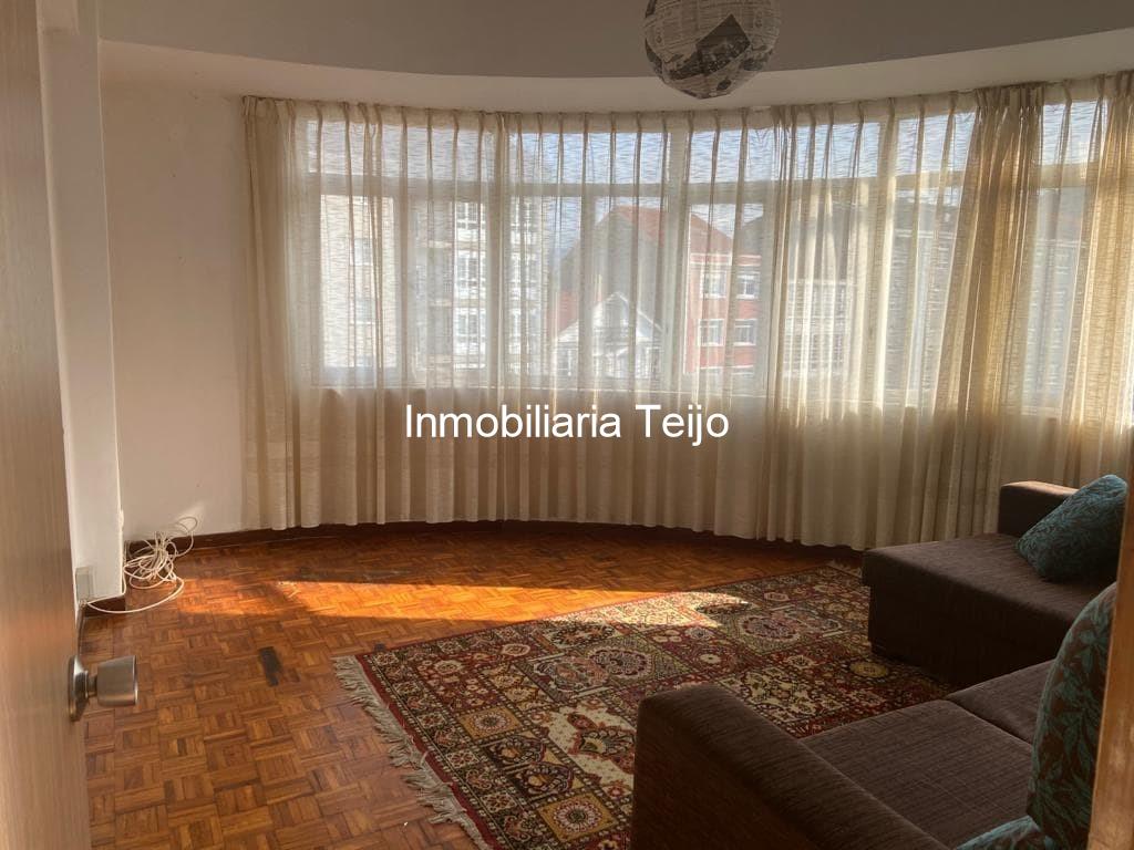 Foto 2 SE VENDE PISO AMPLIO EN XUBIA