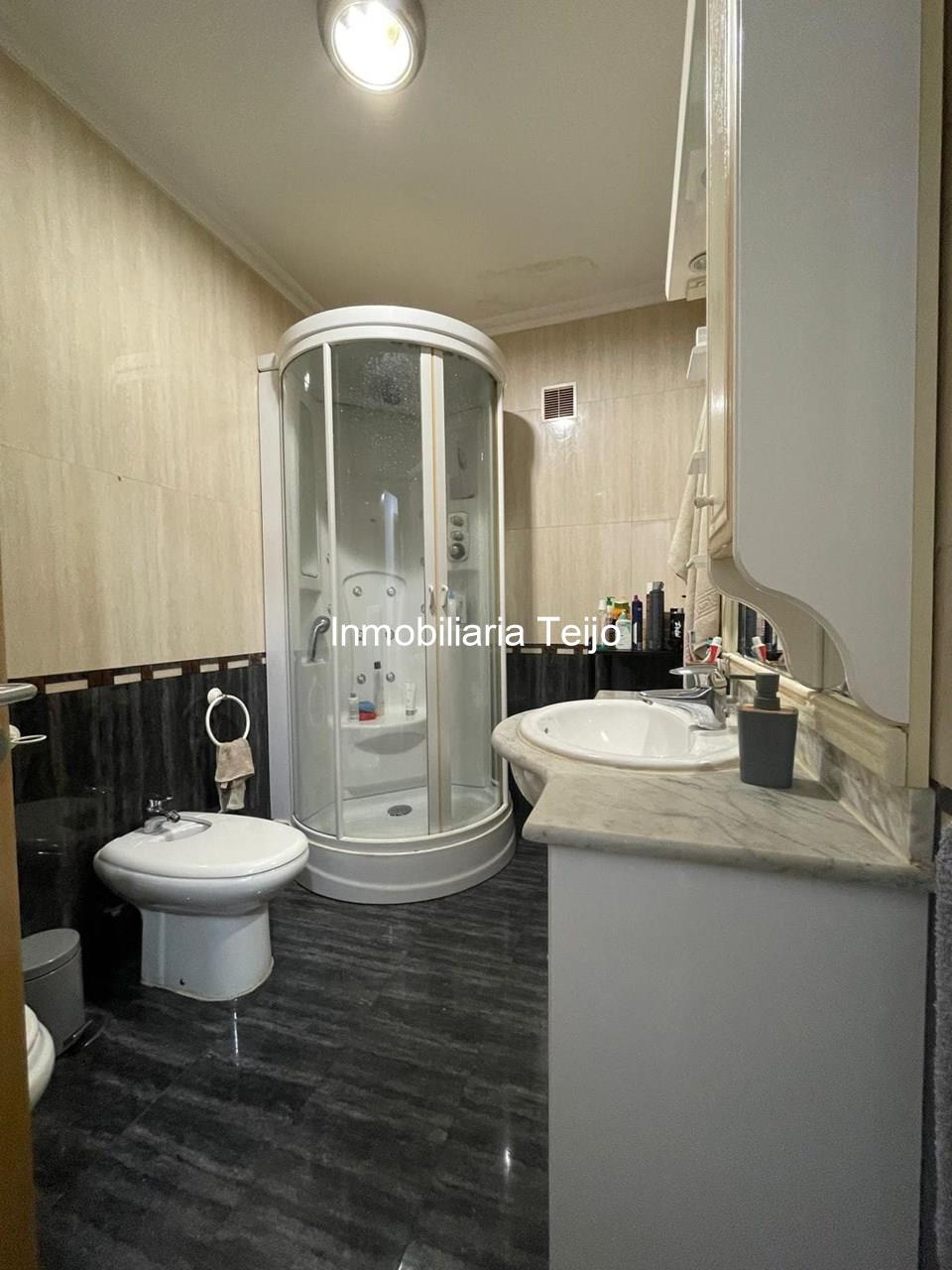 Foto 10 SE VENDE PISO AMPLIO REFORMADO CON TERRAZA Y TRASTERO