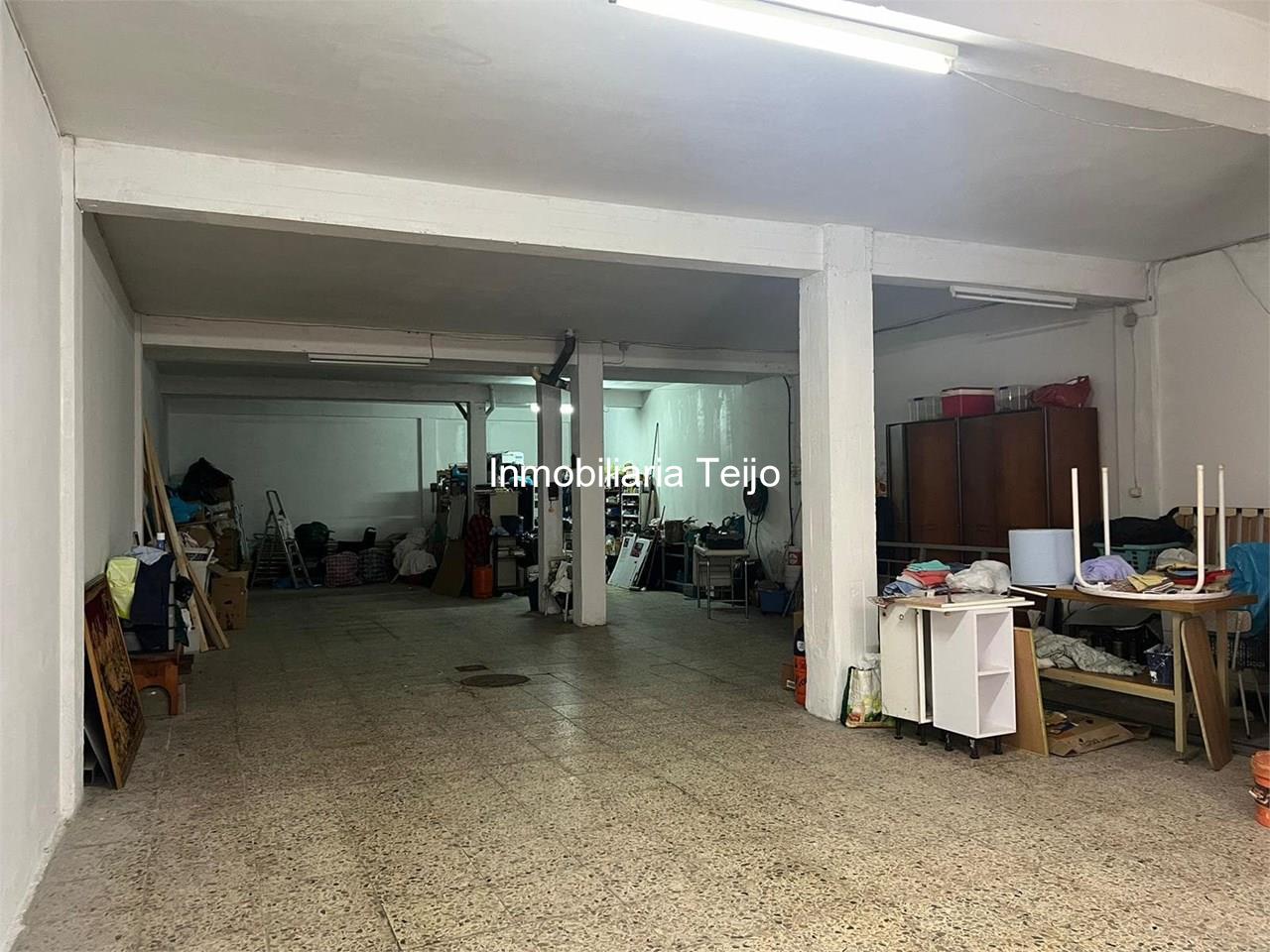 Foto 29 SE VENDE PISO AMPLIO REFORMADO GARAJE DE 150 M2, TRASTERO Y 2 TERRAZAS