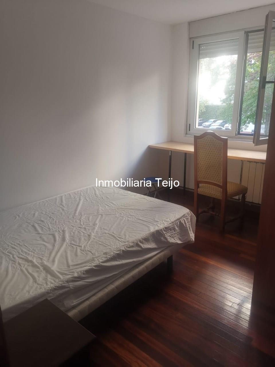 Foto 10 SE VENDE PISO AMPLIO Y LUMINOSO EN CARANZA
