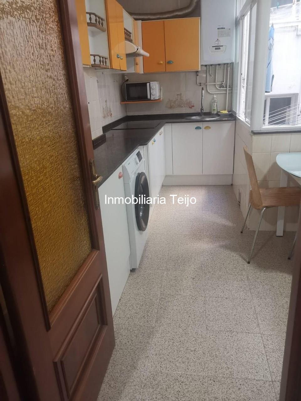 Foto 4 SE VENDE PISO AMPLIO Y LUMINOSO EN CARANZA