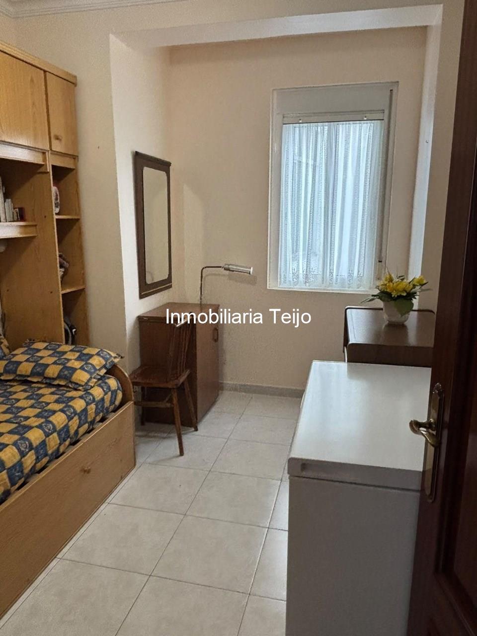 Foto 11 SE VENDE PISO AMPLIO Y REFORMADO EN SANTA CECILIA