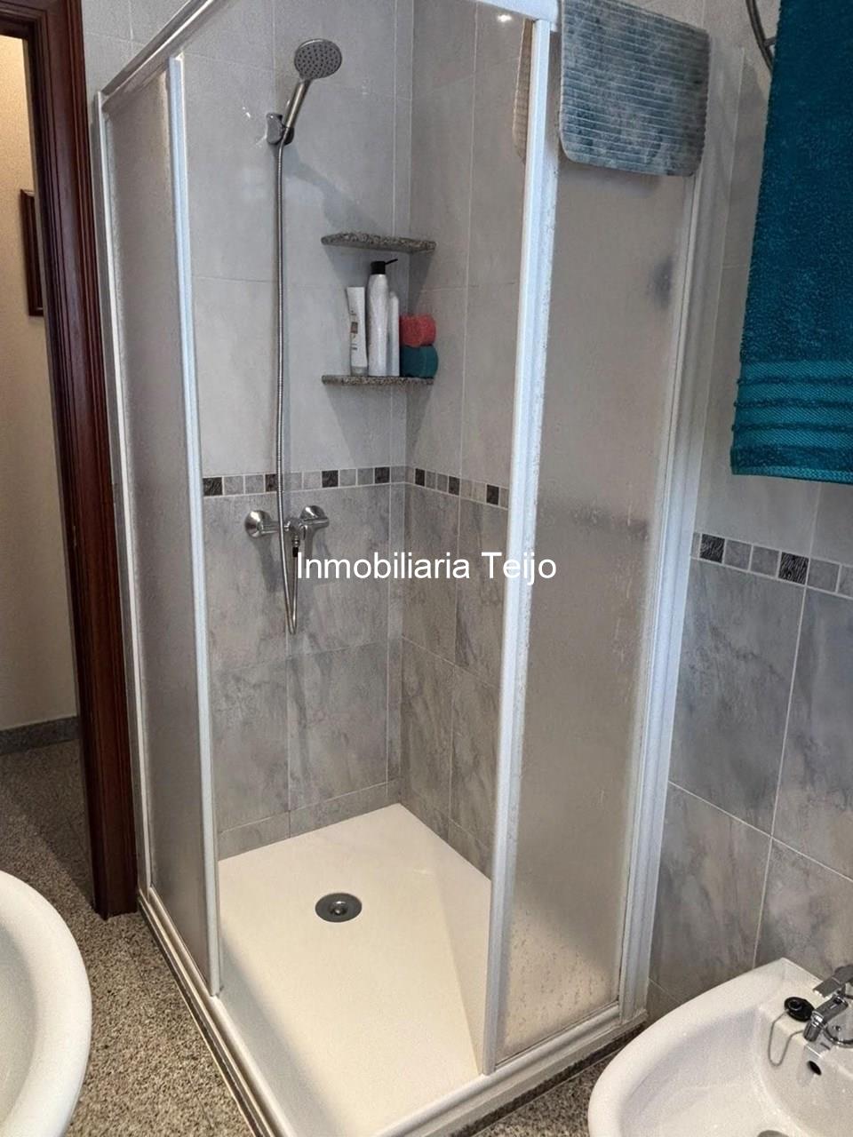 Foto 16 SE VENDE PISO AMPLIO Y REFORMADO EN SANTA CECILIA