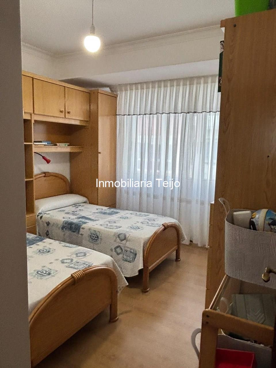 Foto 5 SE VENDE PISO AMPLIO Y REFORMADO EN SANTA CECILIA