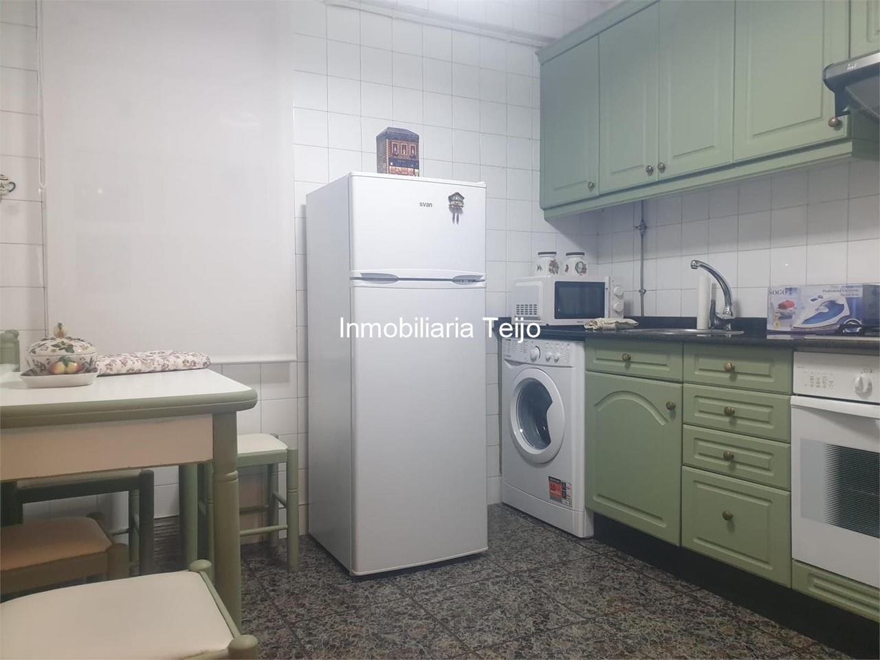 Foto 2 SE VENDE PISO CON ASCENSOR EN CANIDO