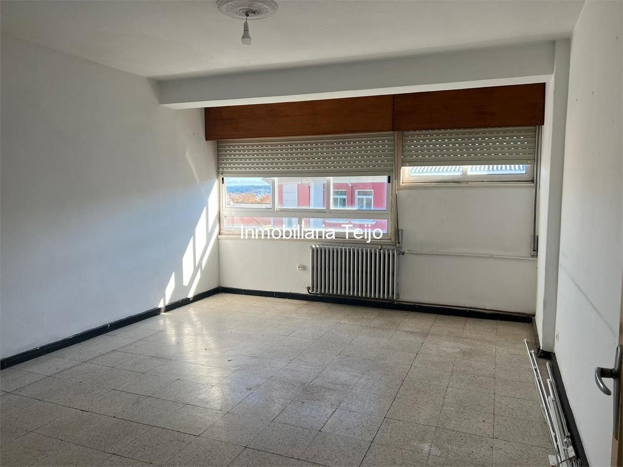 Foto 1 SE VENDE PISO CON ASCENSOR EN CANIDO