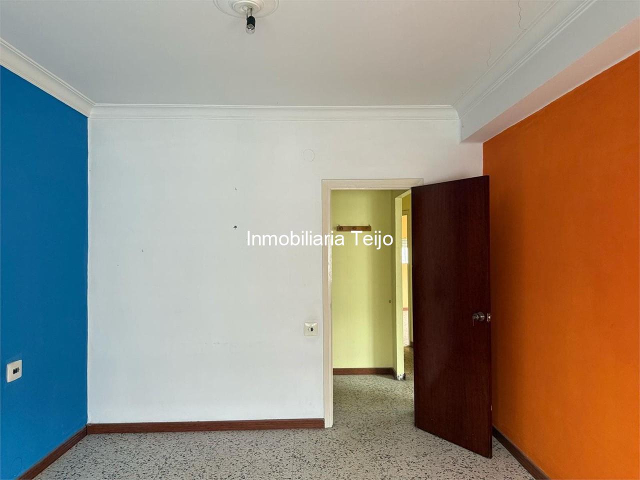 Foto 16 SE VENDE PISO CON ASCENSOR EN EL ALTO DEL CASTAÑO