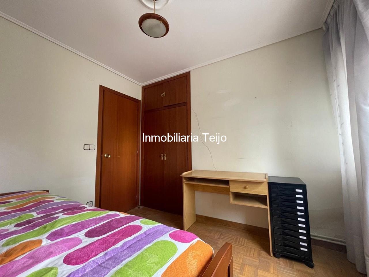Foto 11 SE VENDE PISO CON ASCENSOR, PLAZA DE GARAJE Y TRASTERO EN CARANZA