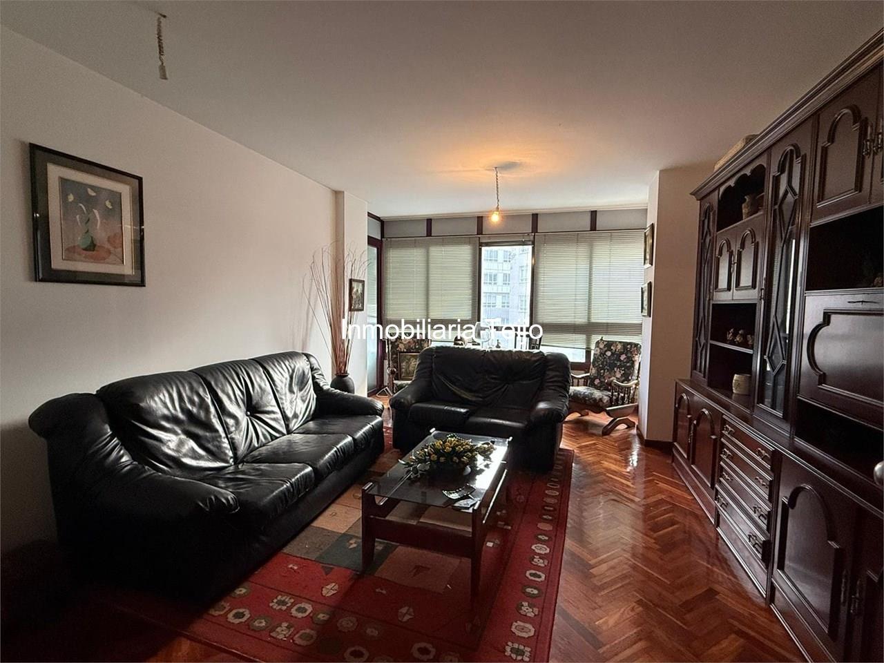 Foto 5 SE VENDE PISO CON ASCENSOR, PLAZA DE GARAJE Y TRASTERO EN ESTEIRO