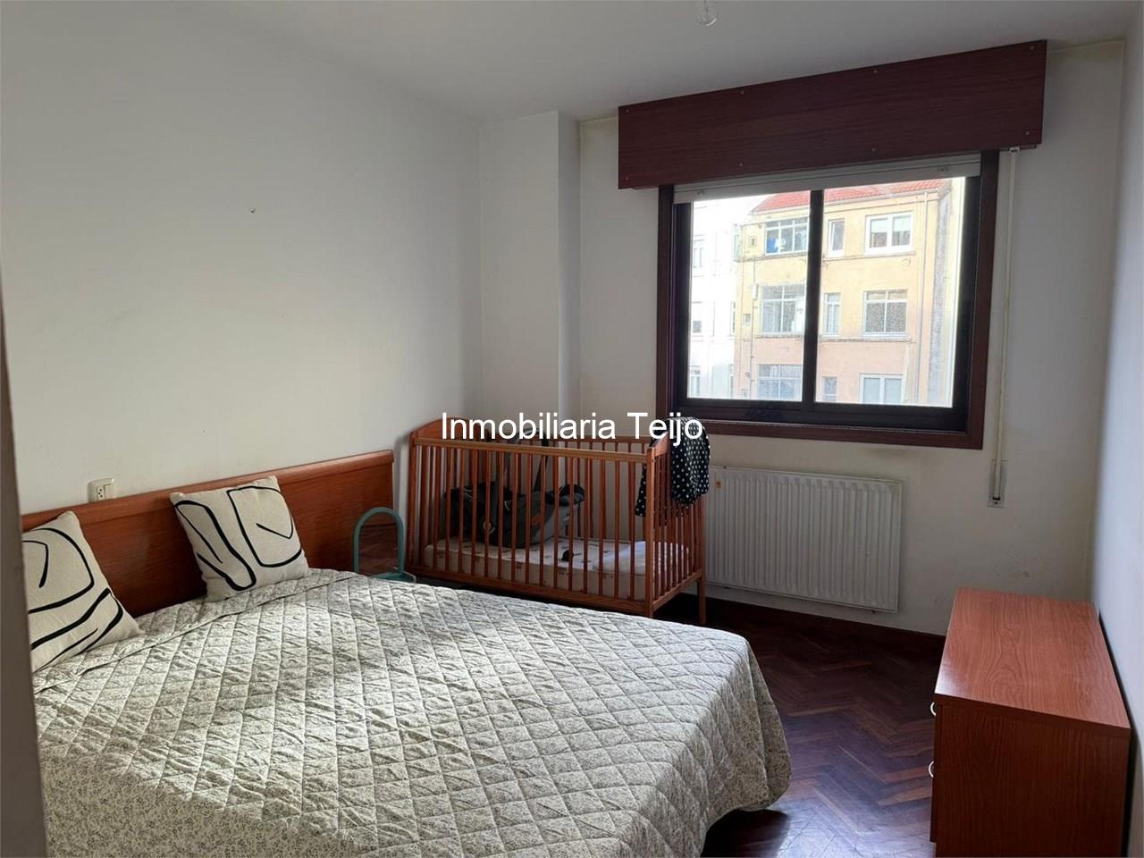 Foto 9 SE VENDE PISO CON ASCENSOR, PLAZA DE GARAJE Y TRASTERO EN ESTEIRO