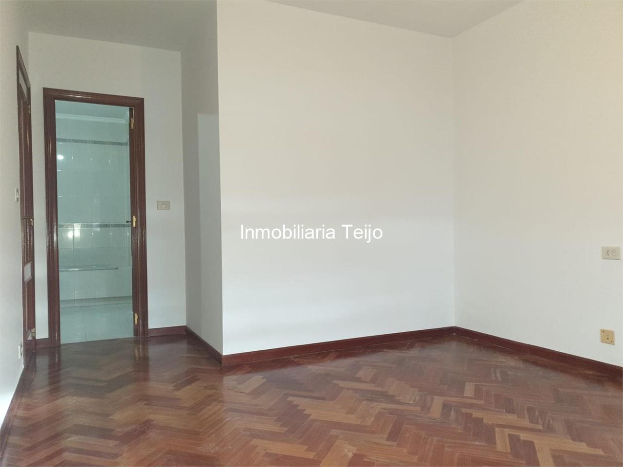 Foto 9 SE VENDE PISO CON ASCENSOR, TRASTERO Y PLAZA DE GARAJE EN EL PUERTO