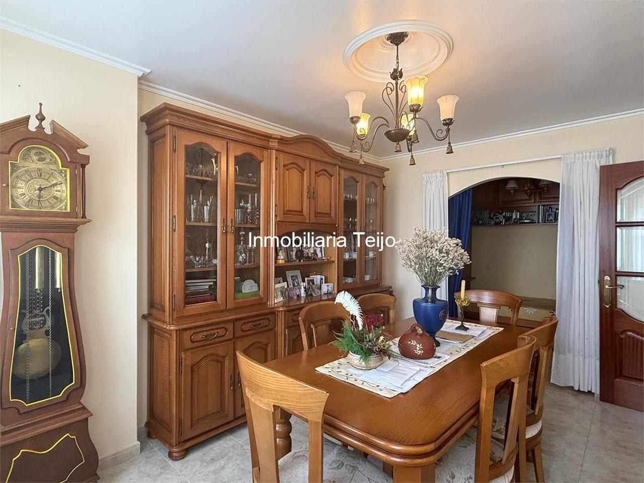 Foto 5 SE VENDE PISO CON BUHARDILLA EN SANTA MARINA