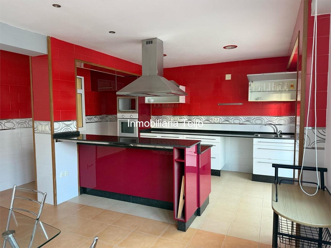 Foto 3 SE VENDE PISO CON TERRAZA CERCA DE PLAZA DE ESPAÑA