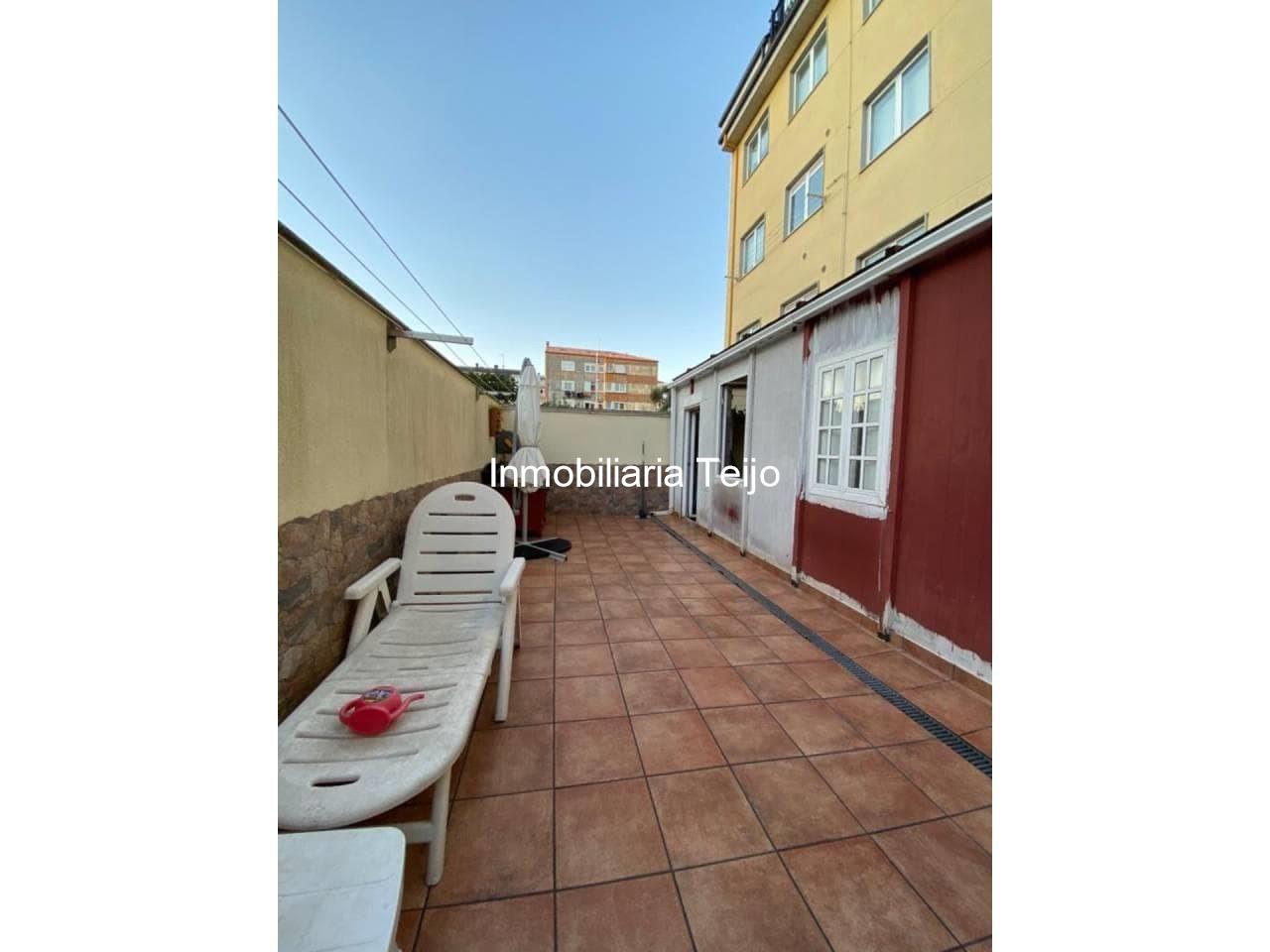 Foto 1 SE VENDE PISO CON TERRAZA EN FREIXEIRO