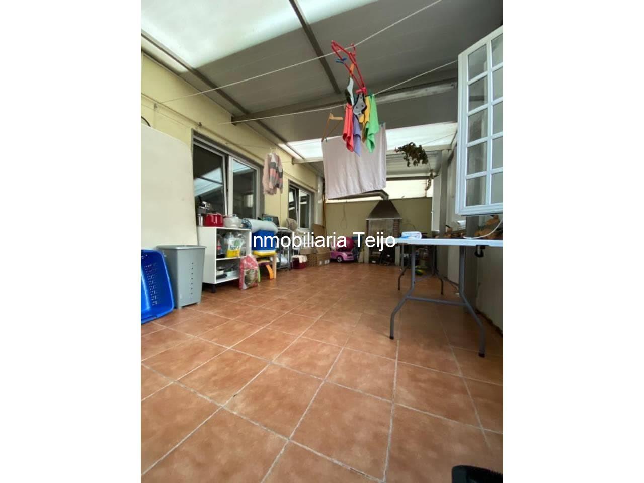 Foto 3 SE VENDE PISO CON TERRAZA EN FREIXEIRO