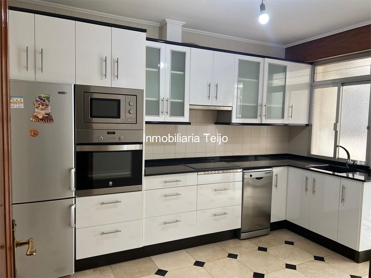 Foto 1 SE VENDE PISO CON TERRAZA EN SANTA CECILIA