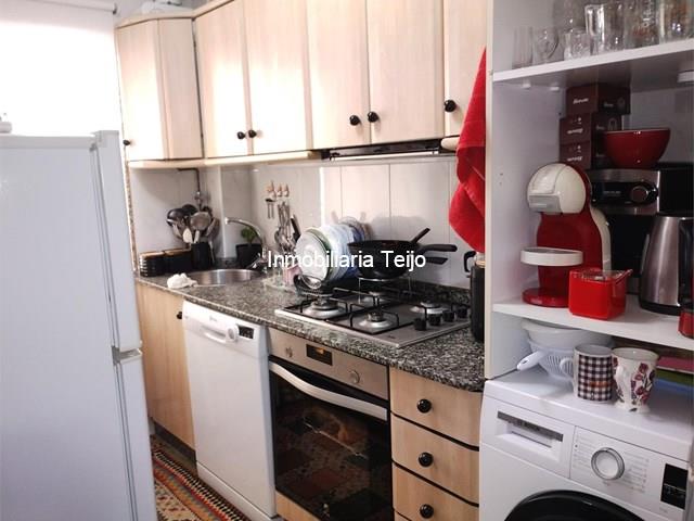 SE VENDE PISO DE 3 DORMITORIOS EN A GANDARA - Narón