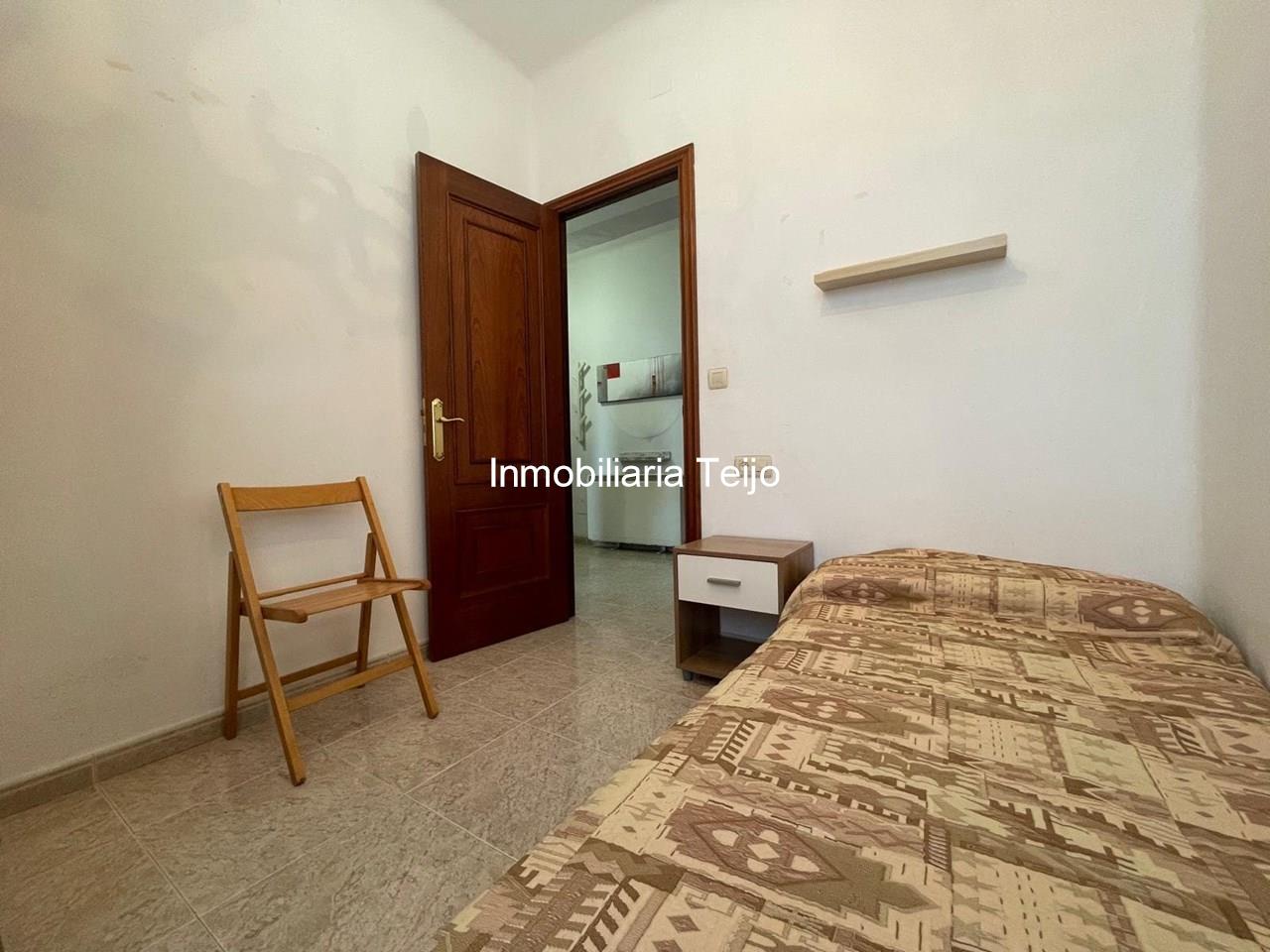 Foto 12 SE VENDE PISO DE 3 DORMITORIOS EN CATABOIS - NO PRECISA REFORMA