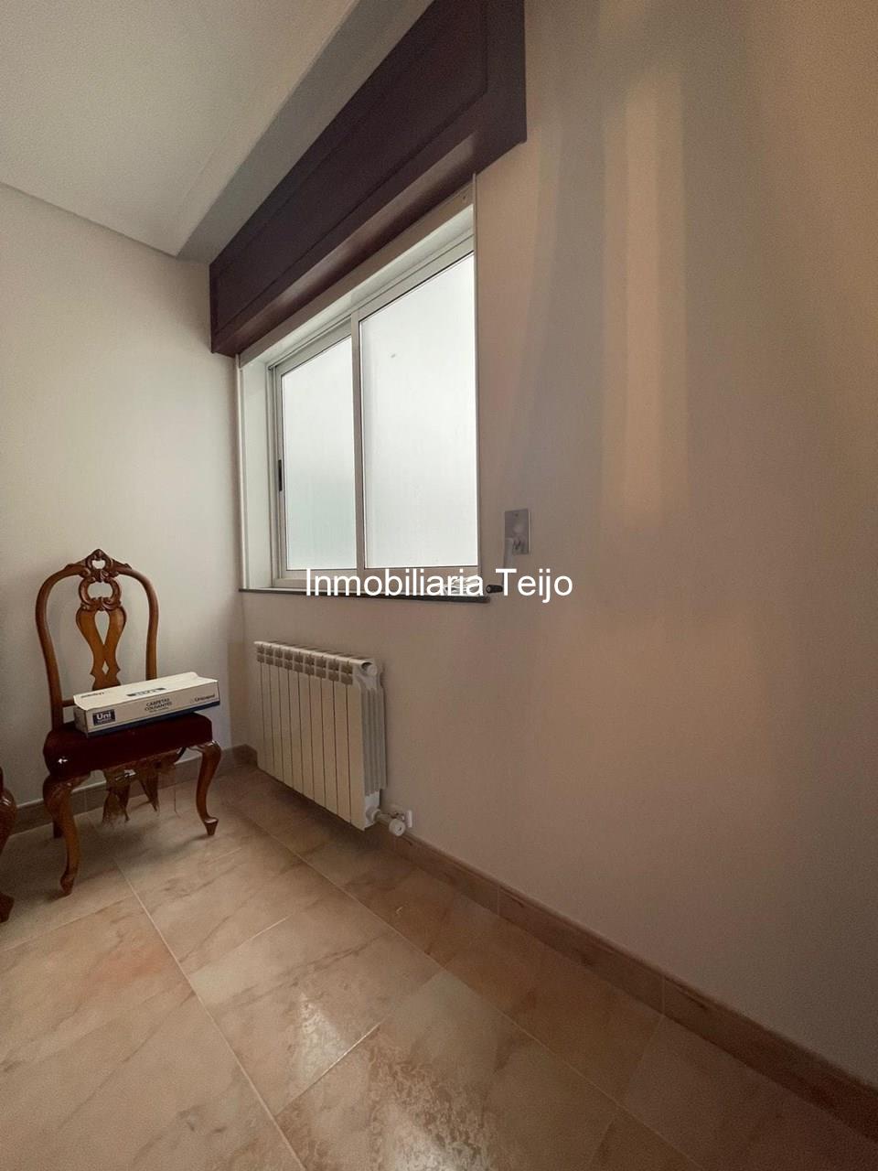 Foto 12 SE VENDE PISO DE 3 DORMITORIOS EN MUY BUEN ESTADO DE CONSERVACIÓN Y ASCENSOR EN CEDEIRA