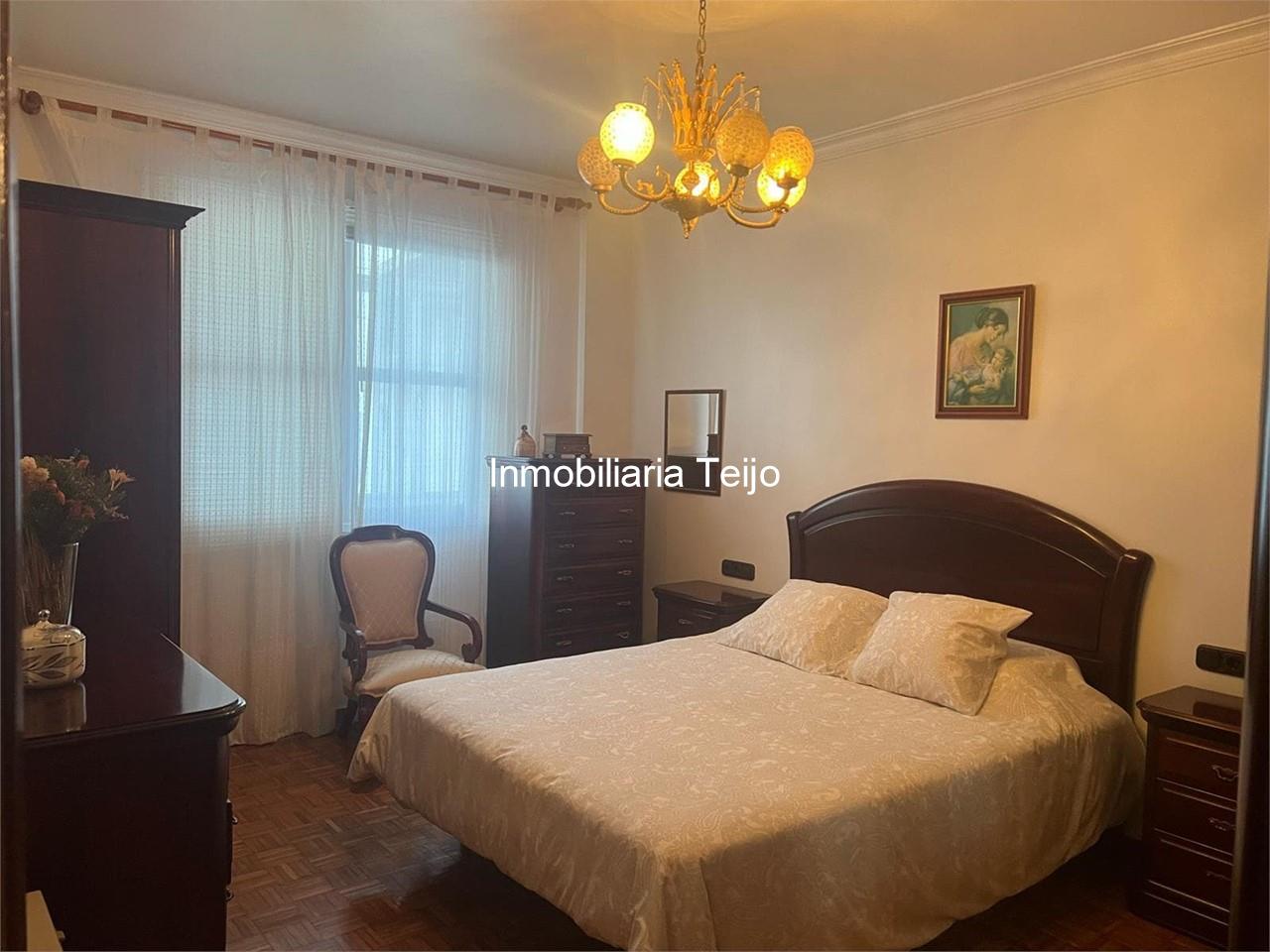 Foto 22 SE VENDE PISO DE 4 DORMITORIOS EN SANTA CECILIA