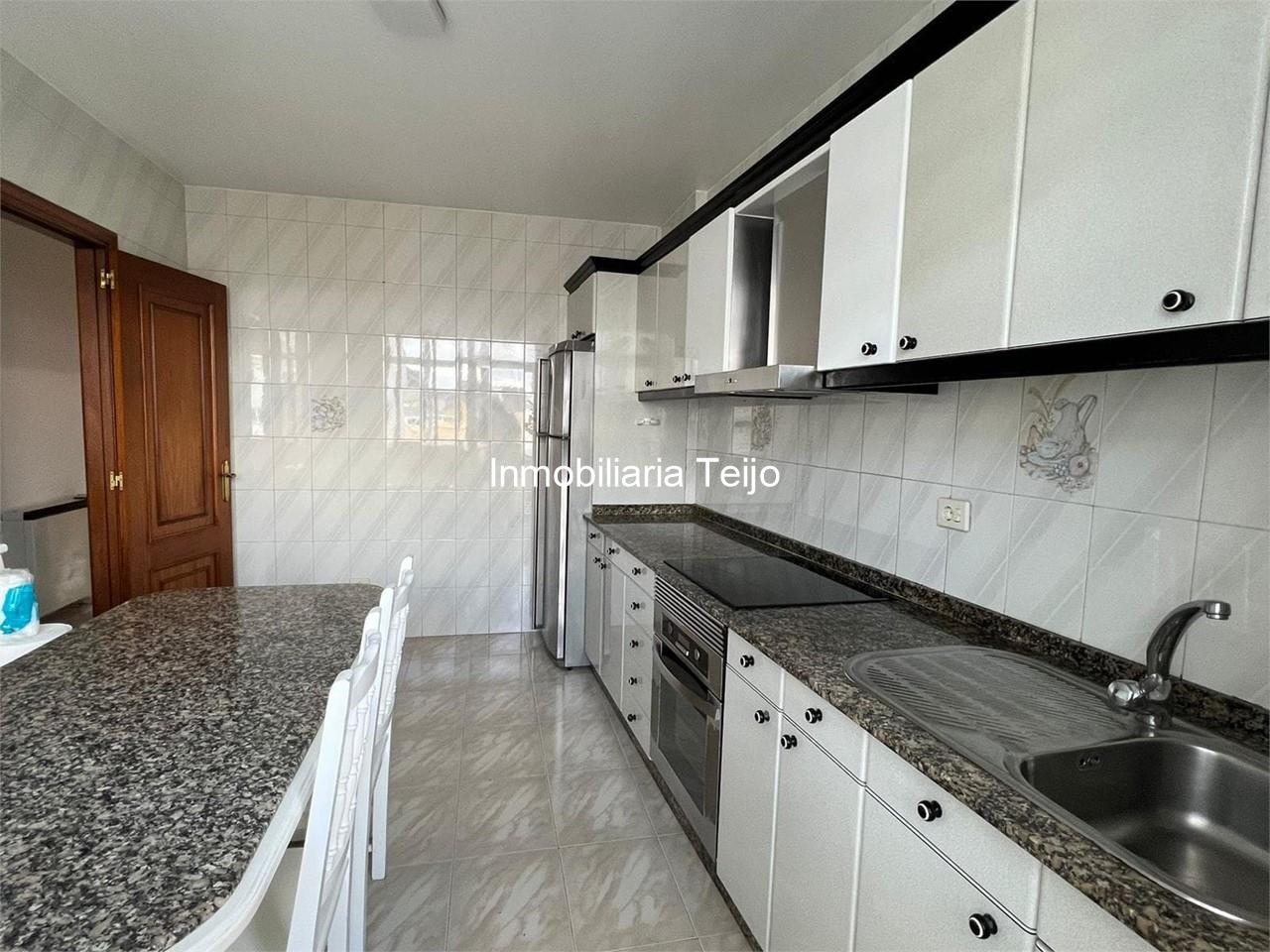 Foto 3 SE VENDE PISO EN A GANDARA