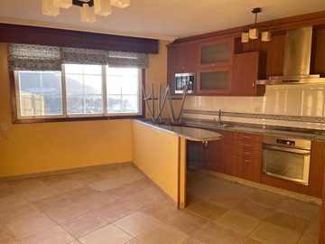 SE VENDE PISO EN CABAÑAS - Cabanas