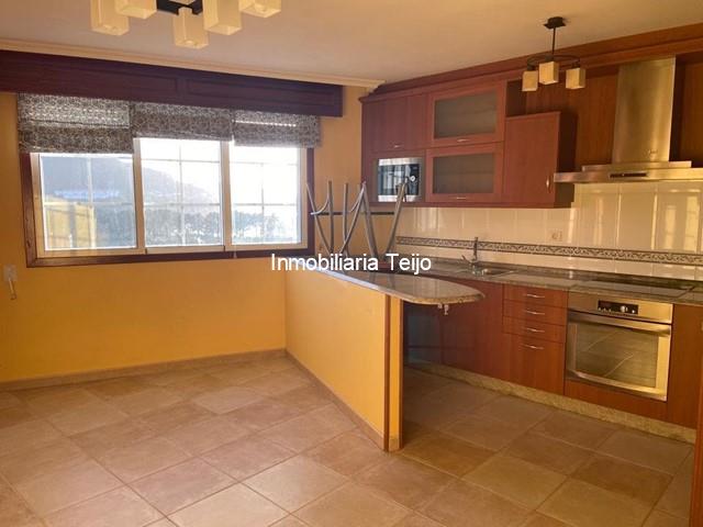 SE VENDE PISO EN CABAÑAS - Cabanas