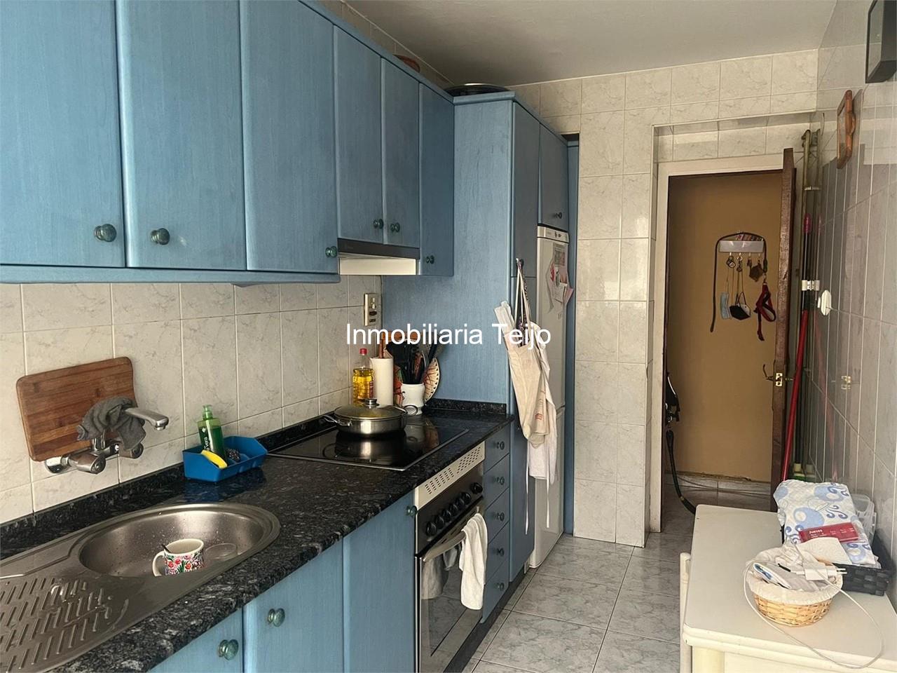 Foto 2 SE VENDE PISO EN CANIDO