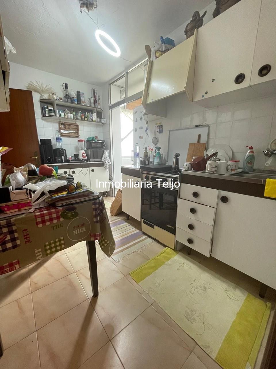 Foto 1 SE VENDE PISO EN CARANZA CON ASCENSOR Y CALEFACCIÓN