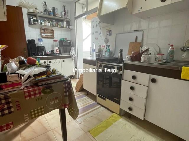 SE VENDE PISO EN CARANZA CON ASCENSOR Y CALEFACCIÓN - Ferrol