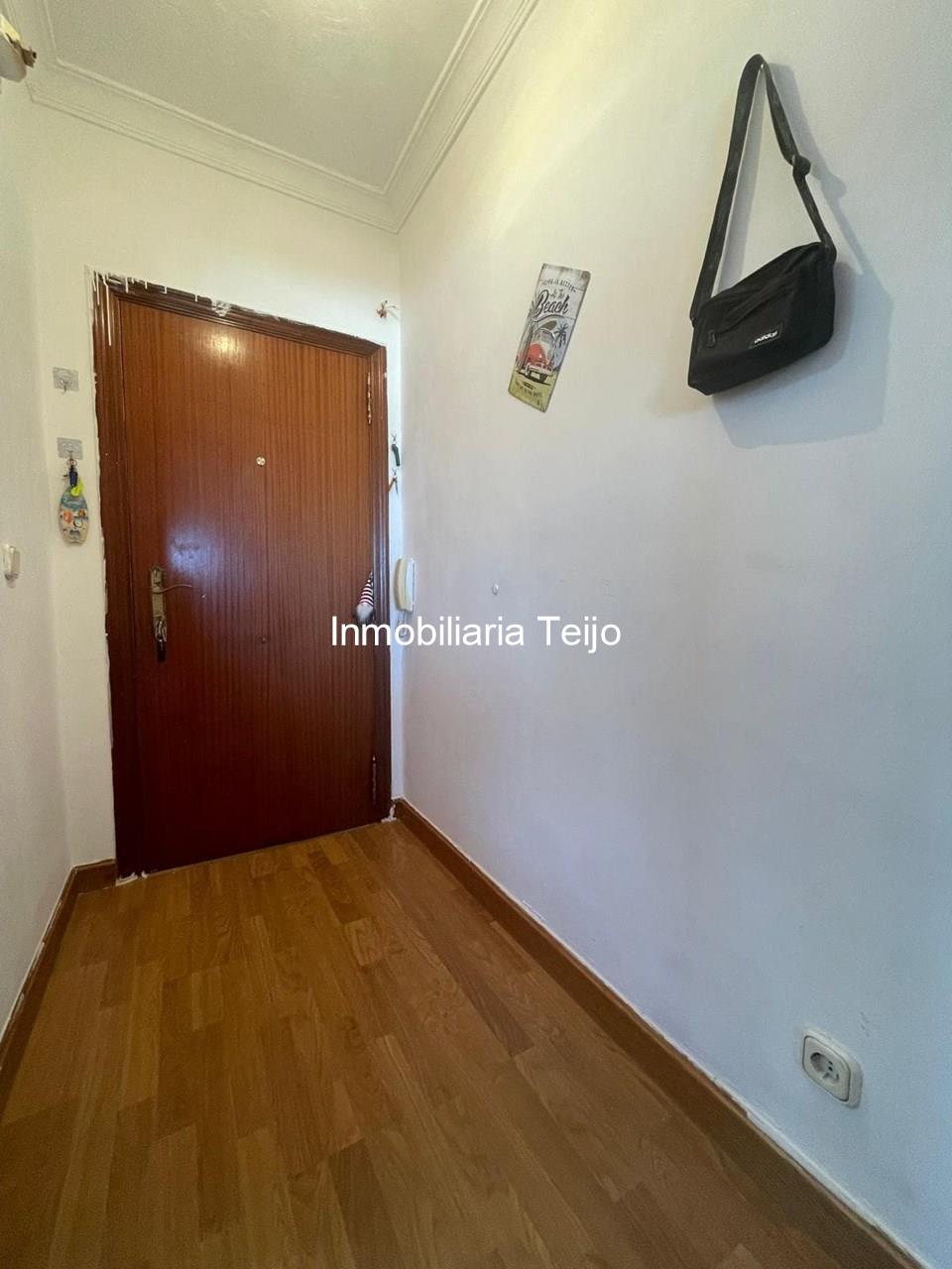 Foto 3 SE VENDE PISO EN CARANZA CON ASCENSOR Y CALEFACCIÓN