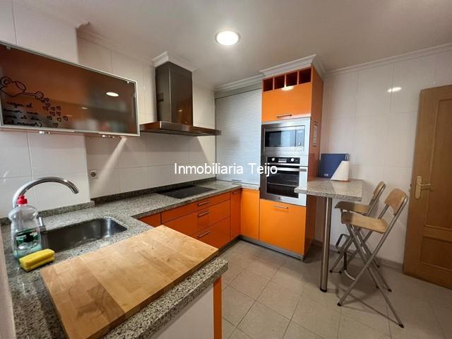 SE VENDE PISO EN CARANZA CON ASCENSOR - Ferrol