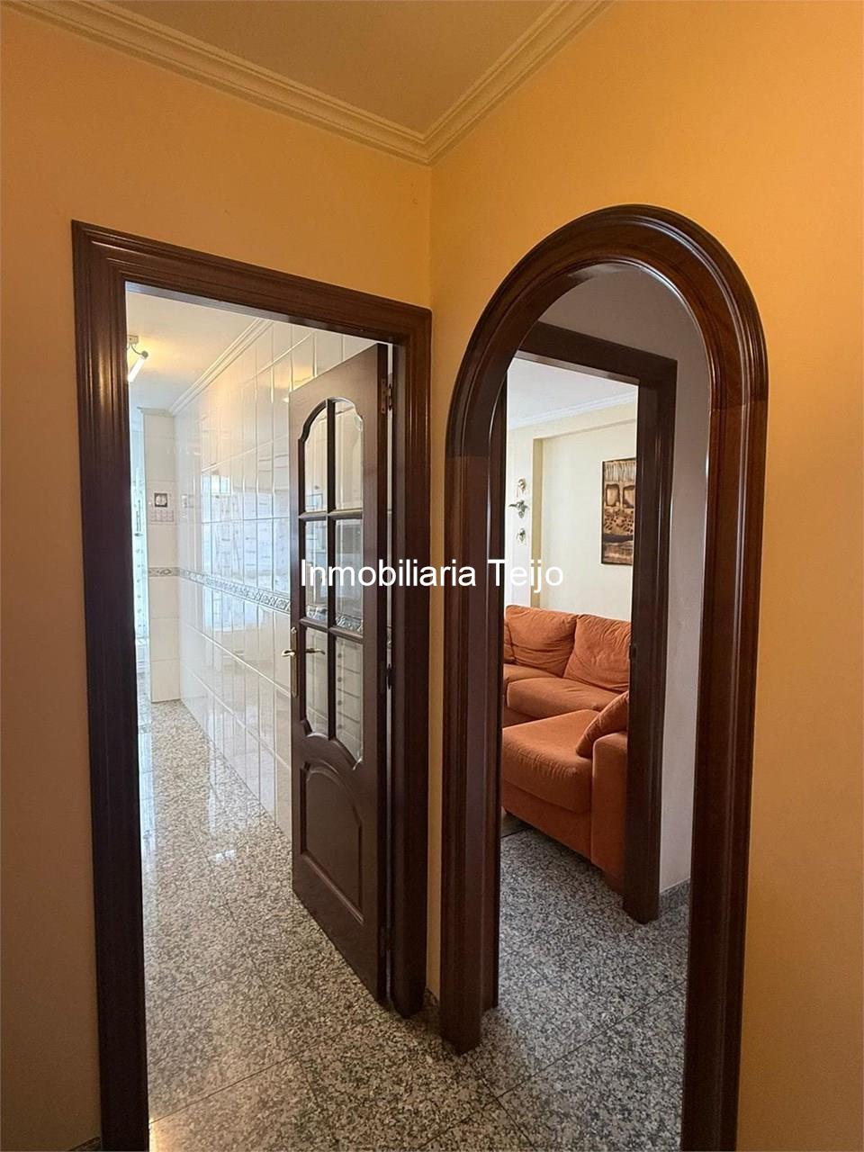 Foto 6 SE VENDE PISO EN CARANZA MUY LUMINOSO 