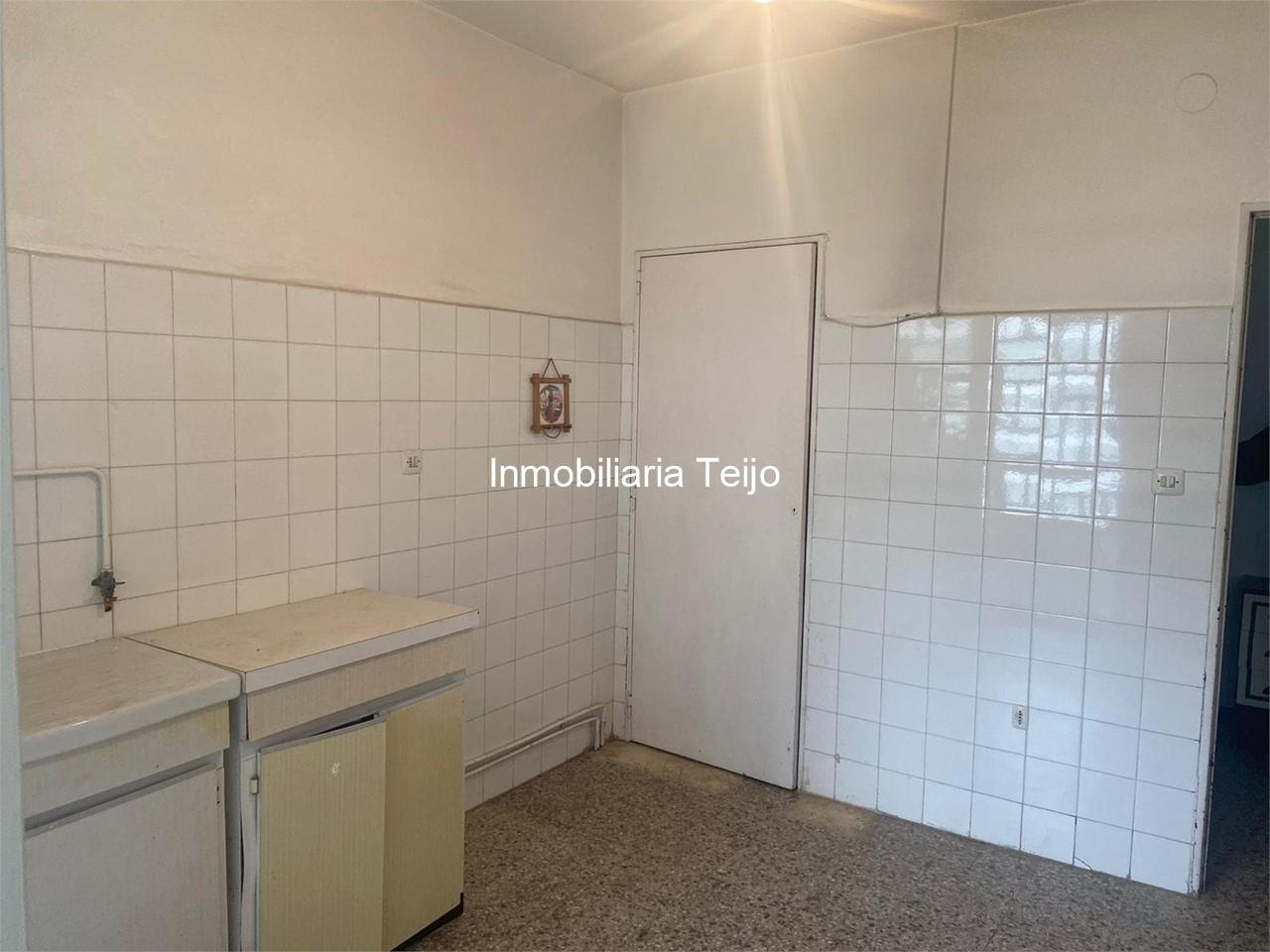 Foto 3 SE VENDE PISO EN CARANZA