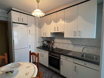 SE VENDE PISO EN CARANZA  - Ferrol