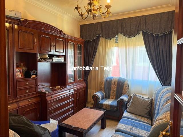 SE VENDE PISO EN CATABOIS - Ferrol