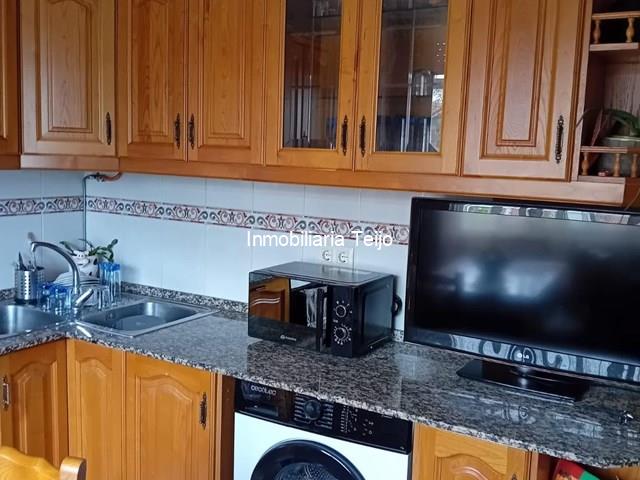 SE VENDE PISO EN CATABOIS - Ferrol