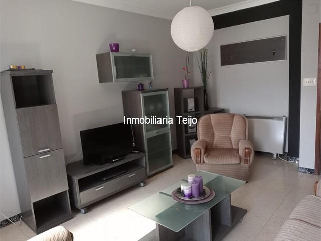 SE VENDE PISO EN CATABOIS - Ferrol