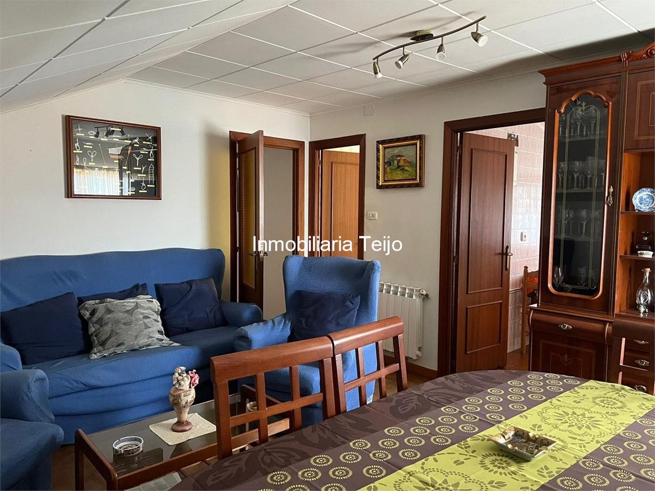 Foto 2 SE VENDE PISO EN EL ALTO DEL CASTAÑO