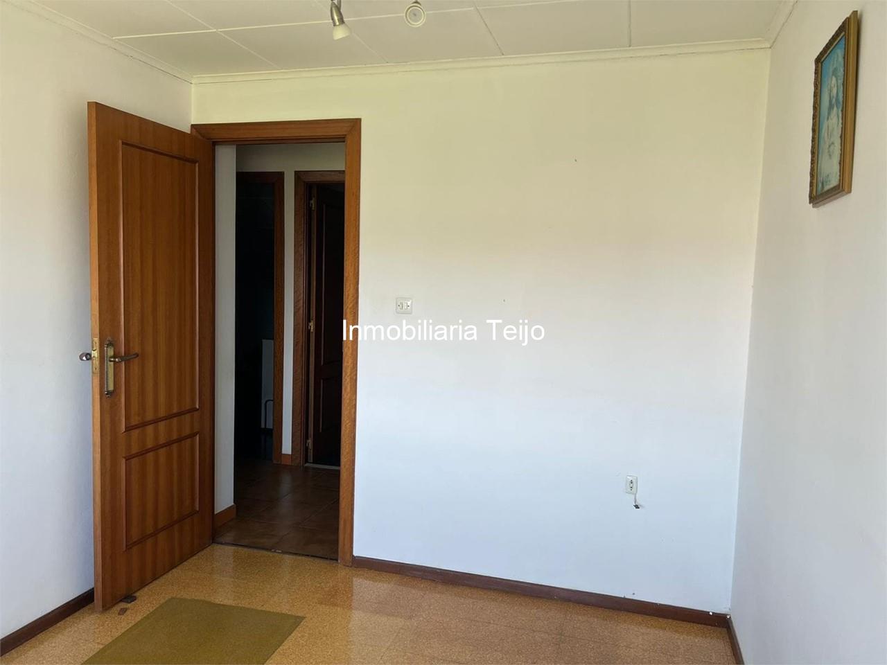 Foto 8 SE VENDE PISO EN EL ALTO DEL CASTAÑO