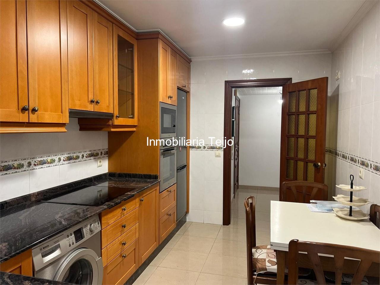 Foto 3 SE VENDE PISO EN EL ALTO DEL CASTAÑO