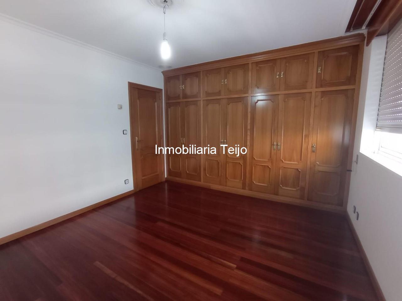 Foto 15 SE VENDE PISO EN EL CENTRO DE FERROL