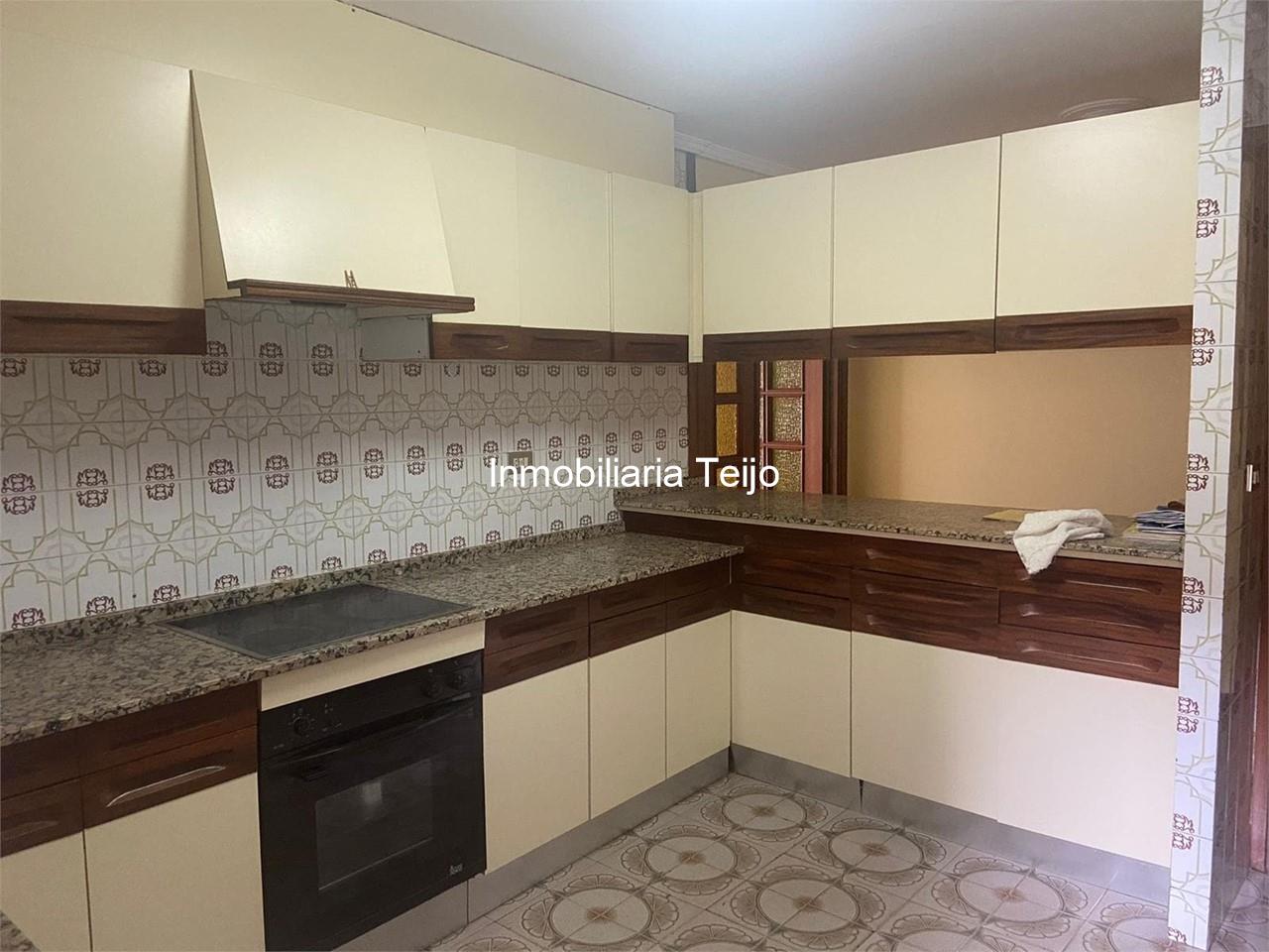 Foto 1 SE VENDE PISO EN EL CENTRO DE FERROL